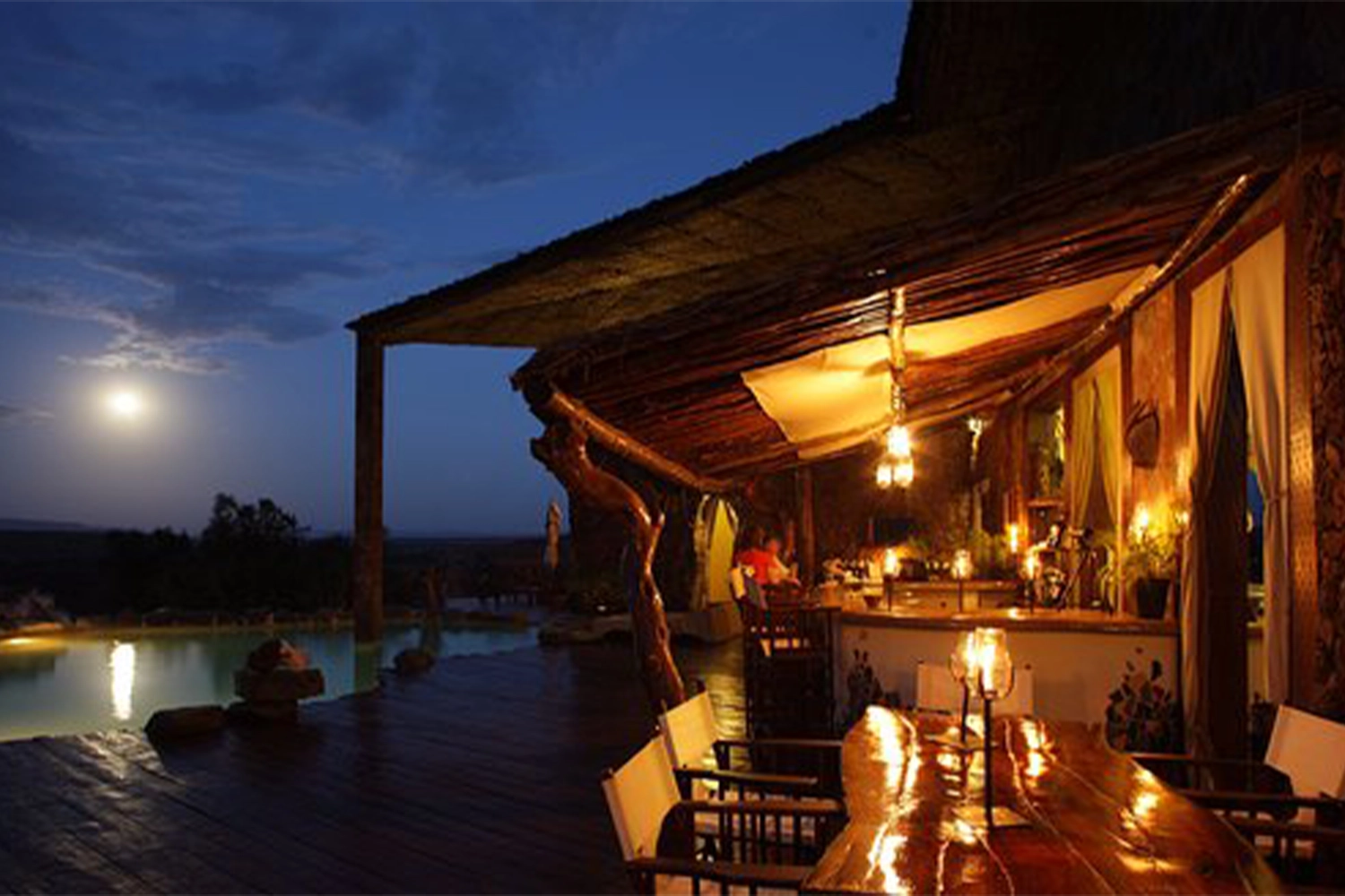 5 days Serengeti lodge safari