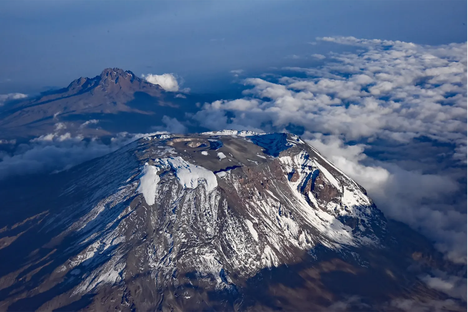 6 days Kilimanjaro climbing budget Marangu route tour