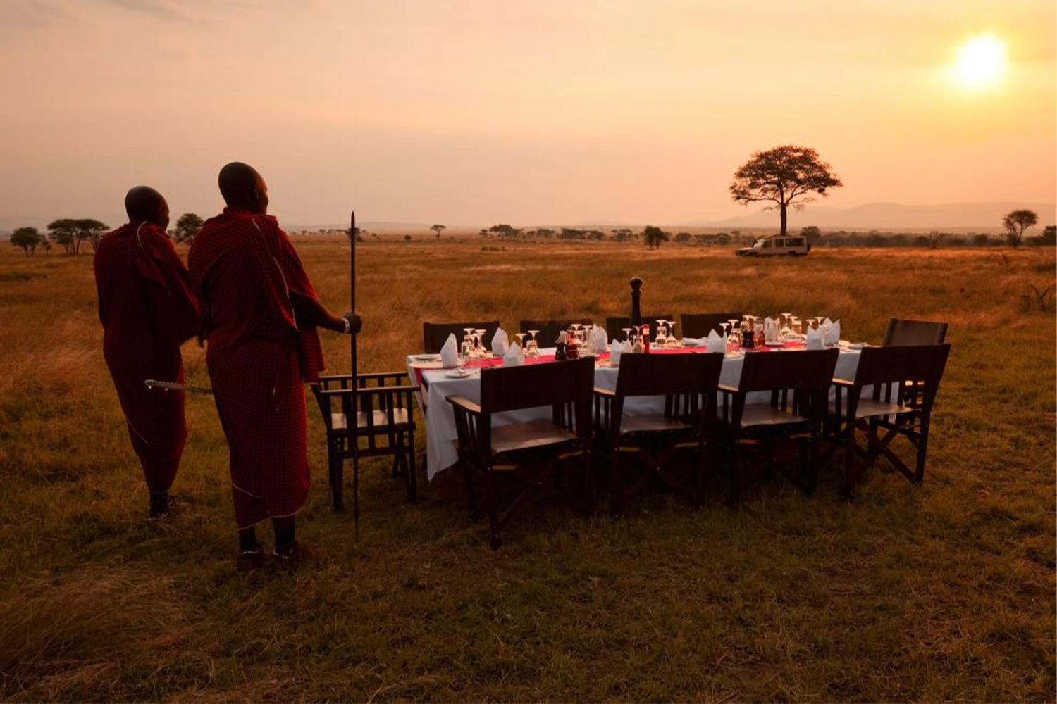 2-tägiges Tansania-Luxus-Safari-Paket zum Lake Manyara und Ngorongoro