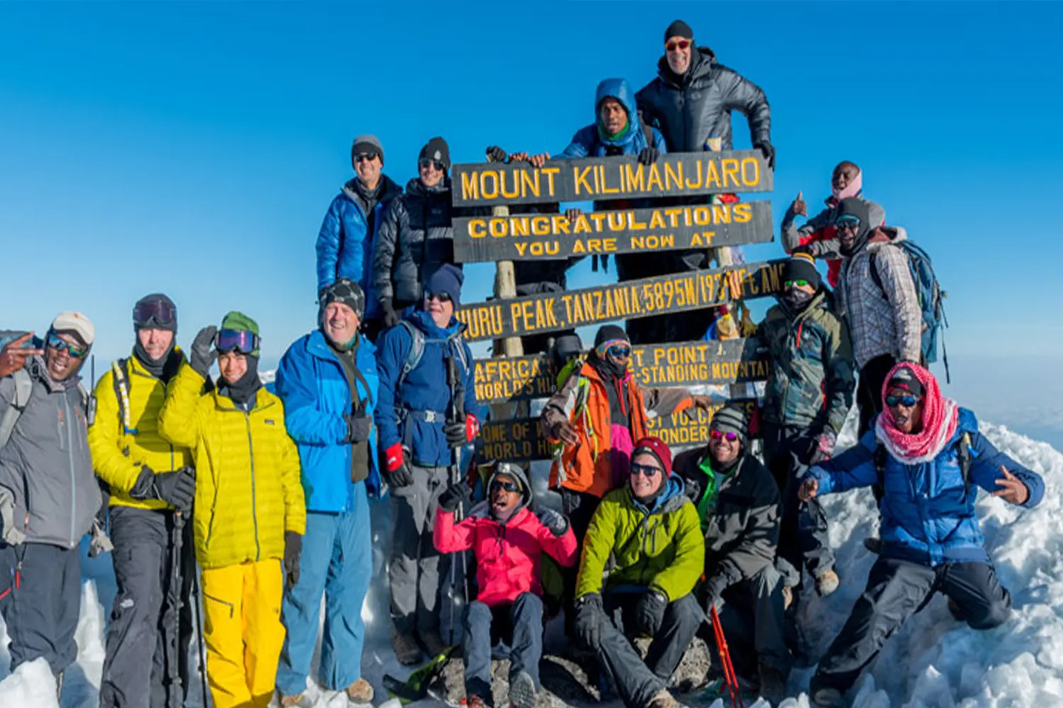 Gruppe zum Gipfel des Kilimandscharo